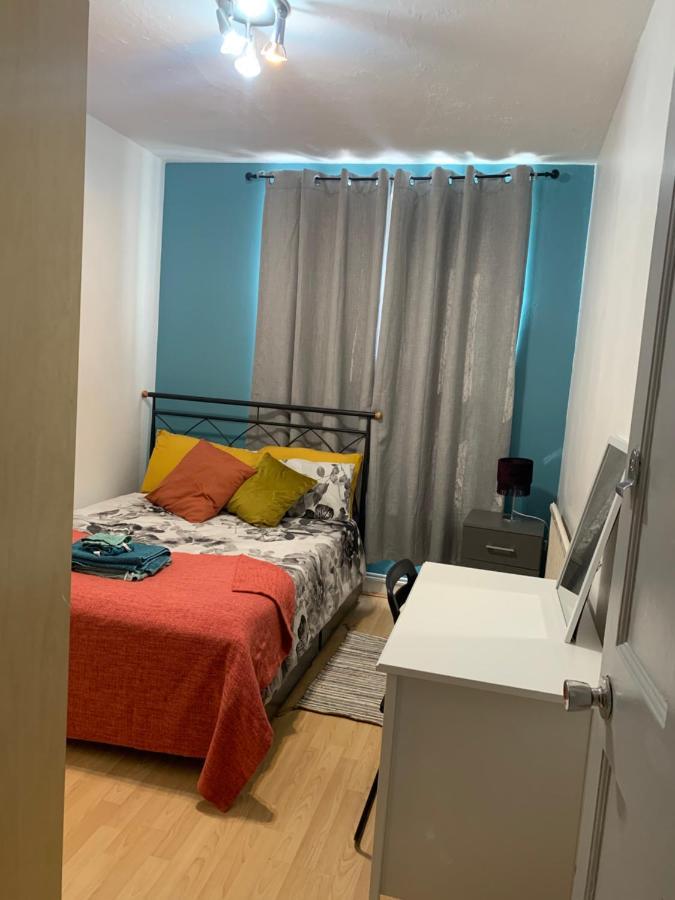 Stunning 3 Bedroom Flat In Stockwell London Ngoại thất bức ảnh