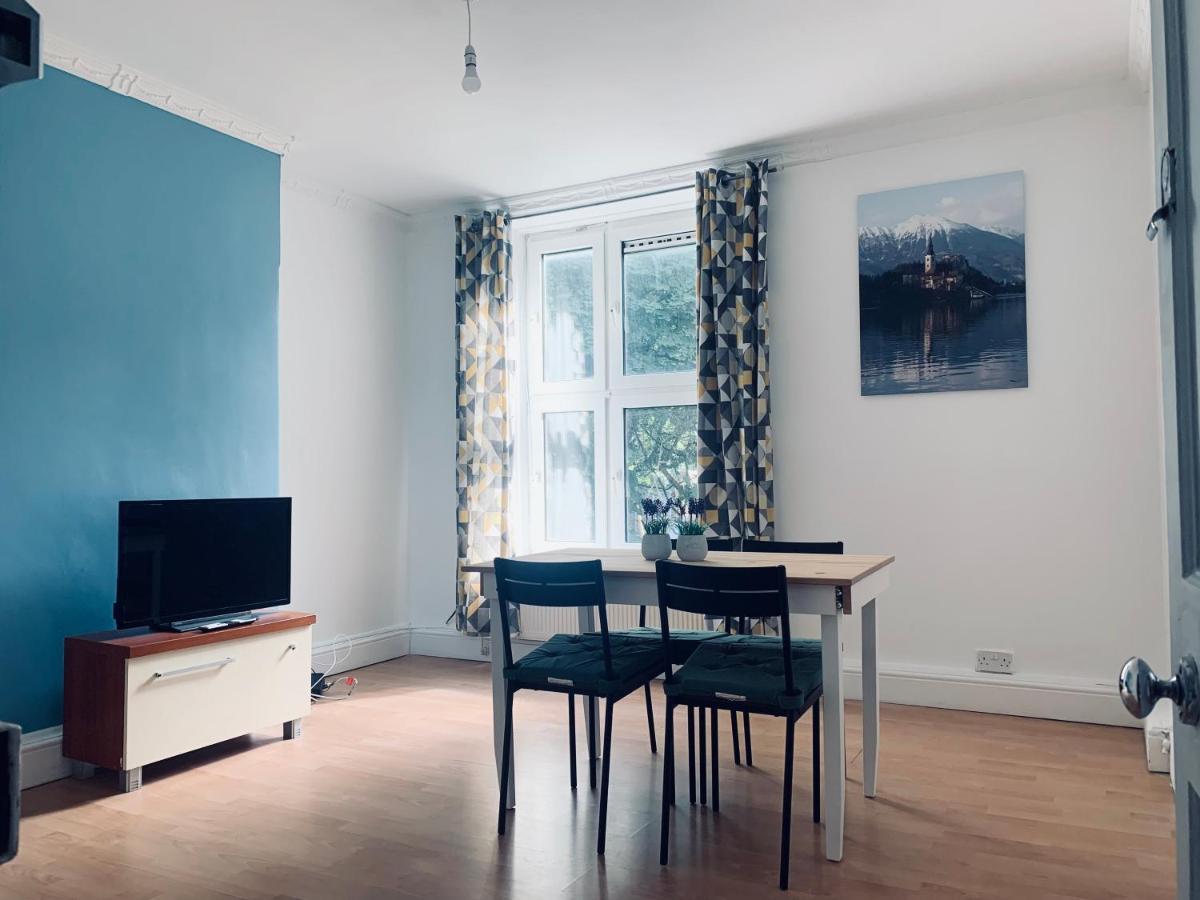 Stunning 3 Bedroom Flat In Stockwell London Ngoại thất bức ảnh